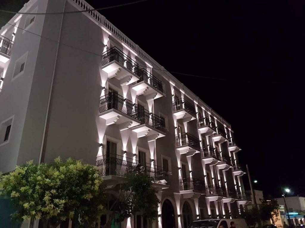 Aenos Hotel Argostoli  Exterior photo